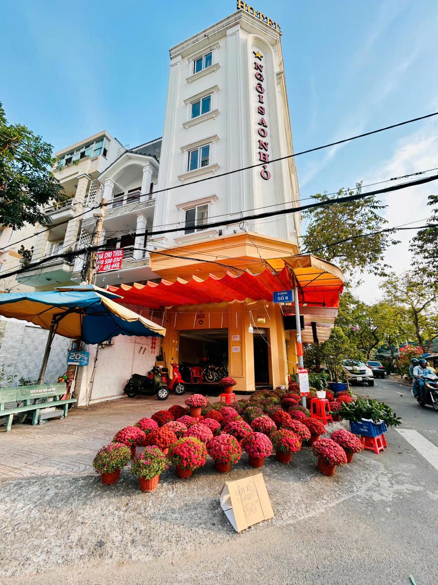 Ngoi Sao Nho Hotel Хошимін Екстер'єр фото